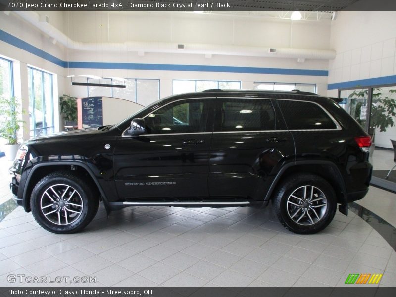 Diamond Black Crystal Pearl / Black 2020 Jeep Grand Cherokee Laredo 4x4