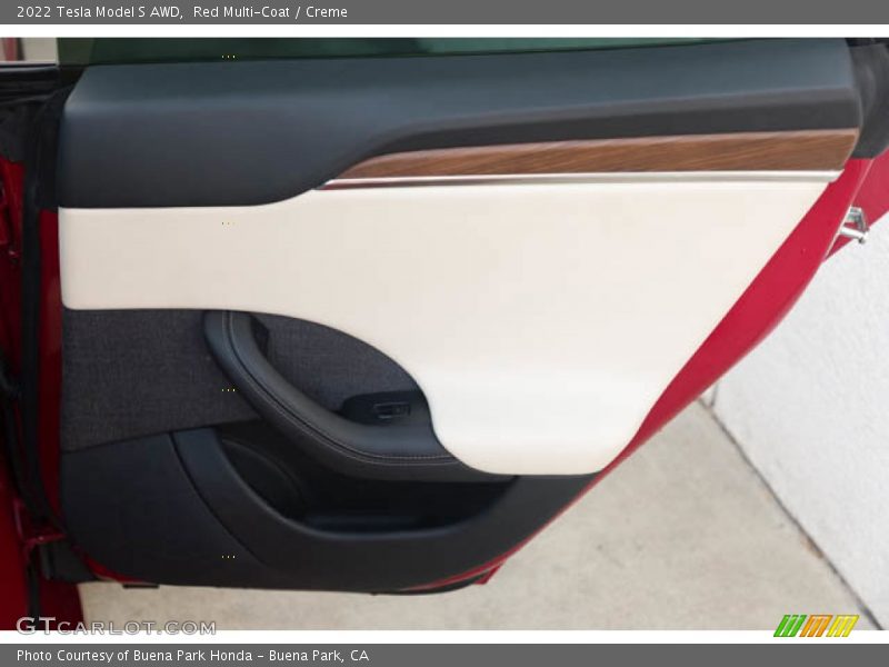 Door Panel of 2022 Model S AWD