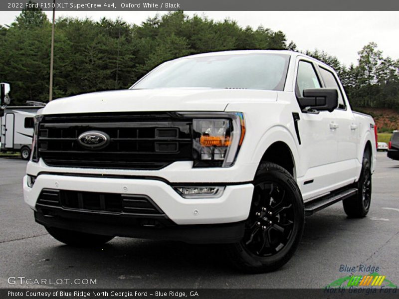 Oxford White / Black 2022 Ford F150 XLT SuperCrew 4x4