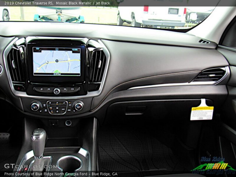 Mosaic Black Metallic / Jet Black 2019 Chevrolet Traverse RS