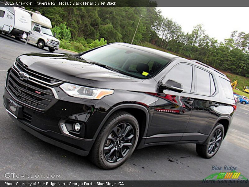 Mosaic Black Metallic / Jet Black 2019 Chevrolet Traverse RS
