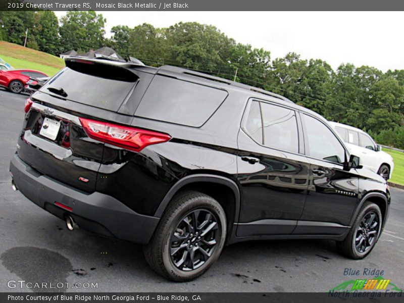 Mosaic Black Metallic / Jet Black 2019 Chevrolet Traverse RS