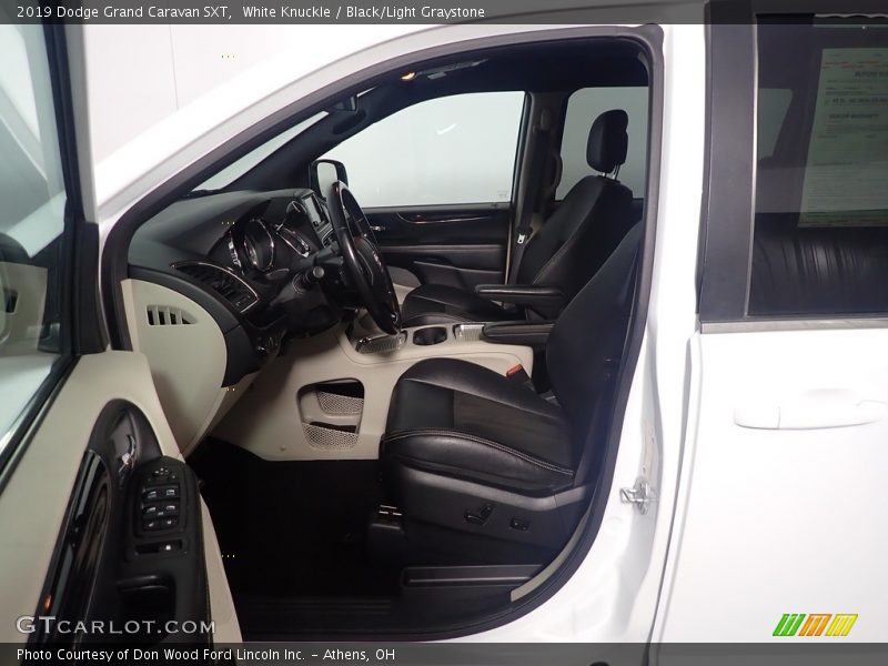 White Knuckle / Black/Light Graystone 2019 Dodge Grand Caravan SXT