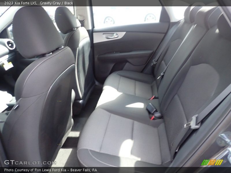 Gravity Gray / Black 2023 Kia Forte LXS