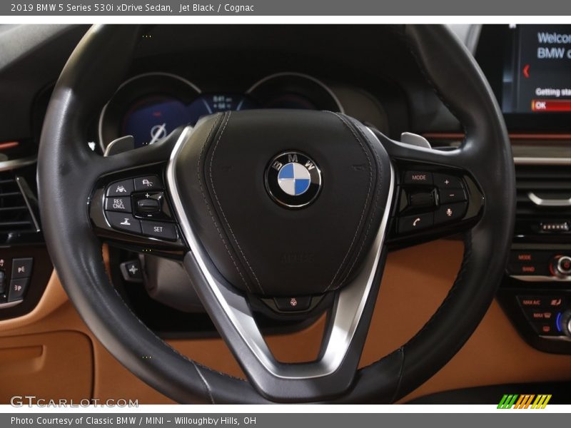 Jet Black / Cognac 2019 BMW 5 Series 530i xDrive Sedan