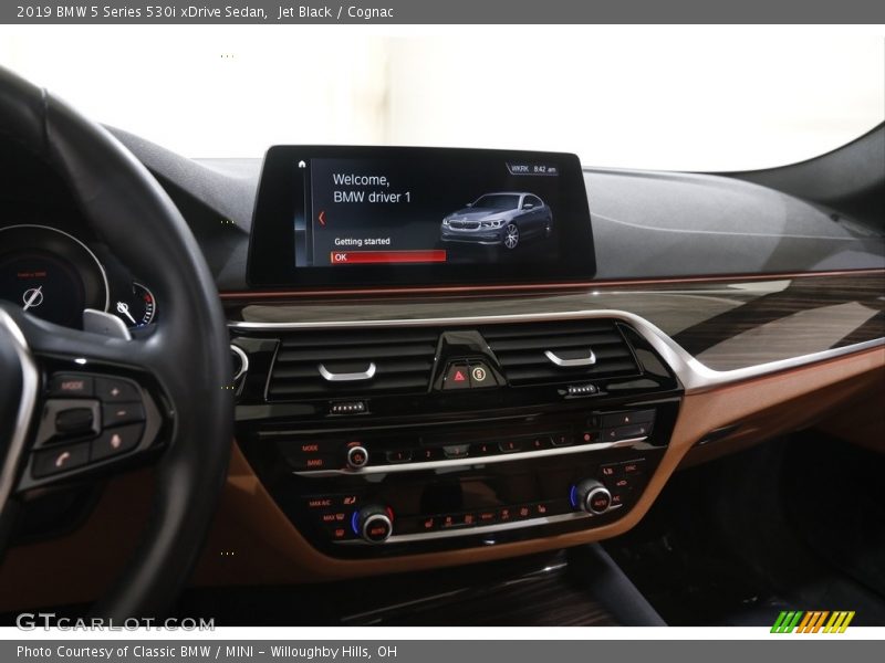 Jet Black / Cognac 2019 BMW 5 Series 530i xDrive Sedan