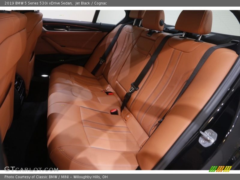 Jet Black / Cognac 2019 BMW 5 Series 530i xDrive Sedan