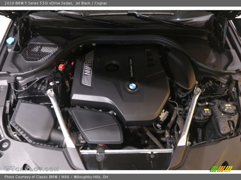 Jet Black / Cognac 2019 BMW 5 Series 530i xDrive Sedan