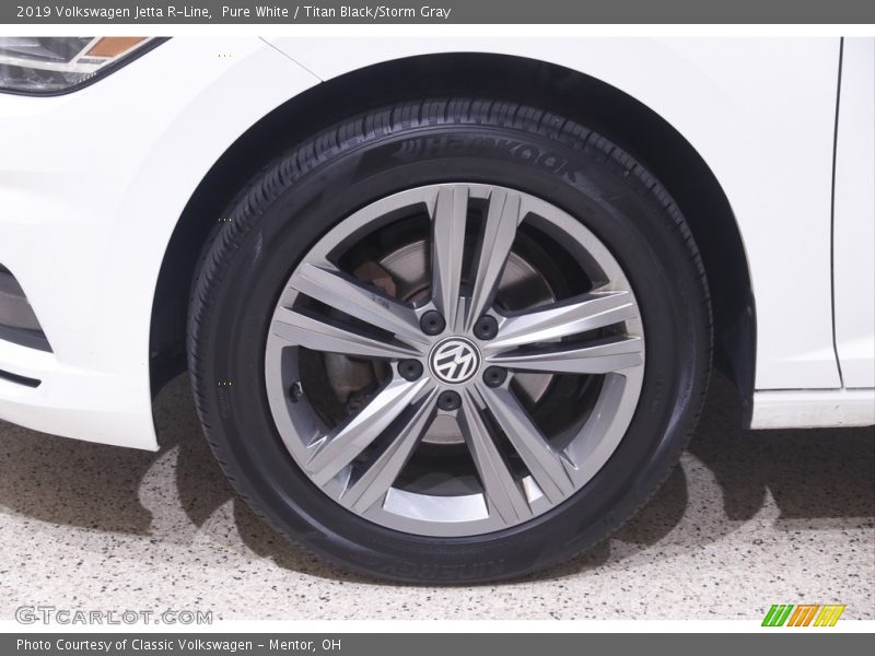  2019 Jetta R-Line Wheel