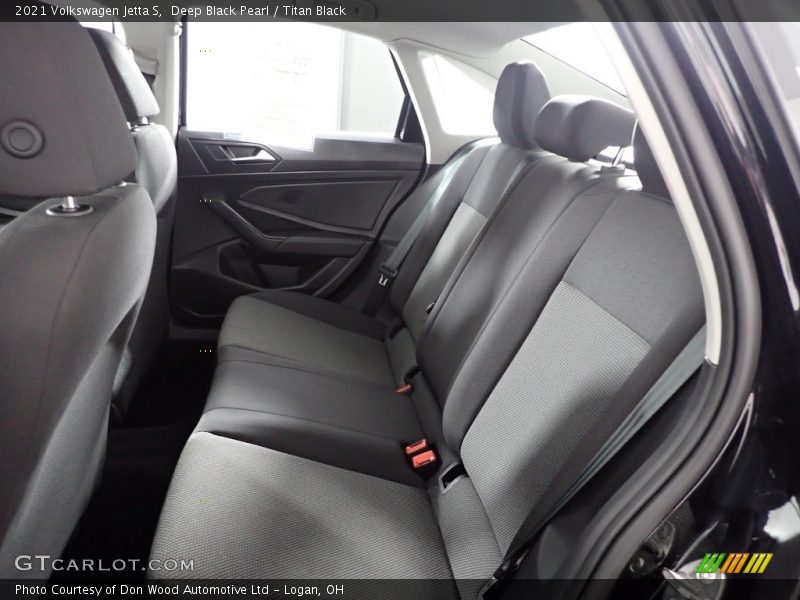Deep Black Pearl / Titan Black 2021 Volkswagen Jetta S