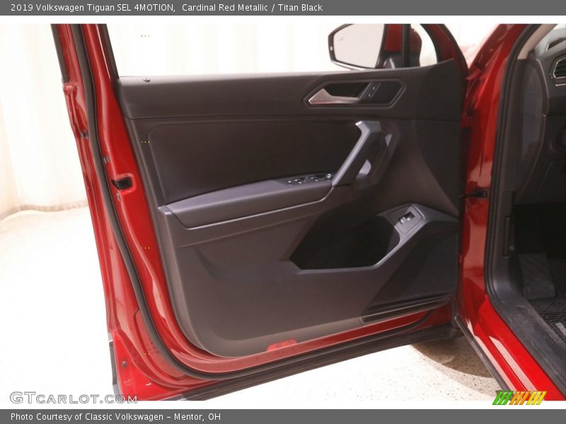 Cardinal Red Metallic / Titan Black 2019 Volkswagen Tiguan SEL 4MOTION