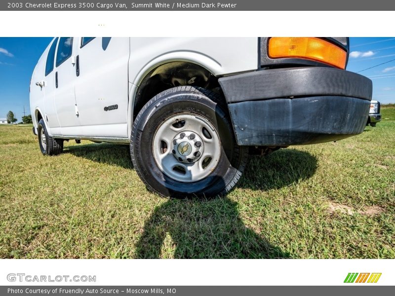 Summit White / Medium Dark Pewter 2003 Chevrolet Express 3500 Cargo Van