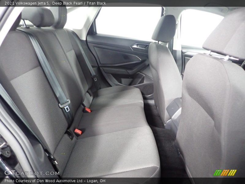 Deep Black Pearl / Titan Black 2021 Volkswagen Jetta S
