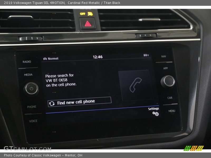 Cardinal Red Metallic / Titan Black 2019 Volkswagen Tiguan SEL 4MOTION