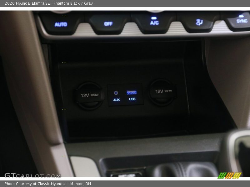 Phantom Black / Gray 2020 Hyundai Elantra SE