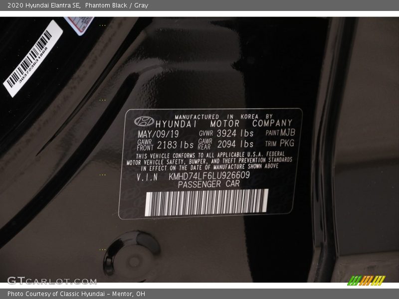 Phantom Black / Gray 2020 Hyundai Elantra SE