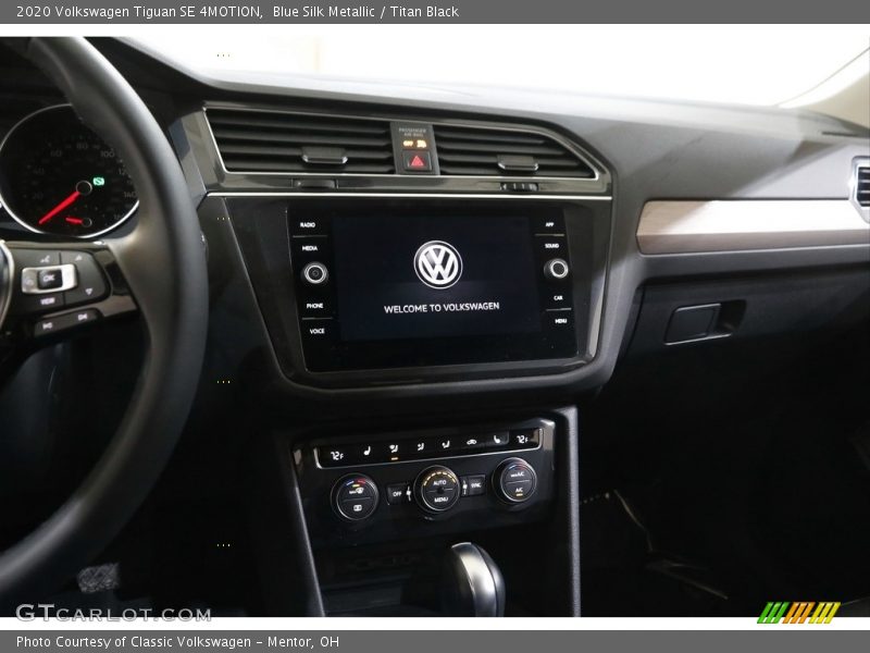 Blue Silk Metallic / Titan Black 2020 Volkswagen Tiguan SE 4MOTION