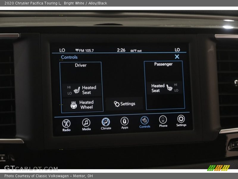 Bright White / Alloy/Black 2020 Chrysler Pacifica Touring L