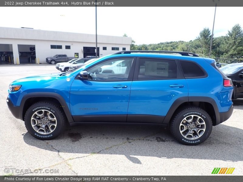 Hydro Blue Pearl / Black 2022 Jeep Cherokee Trailhawk 4x4