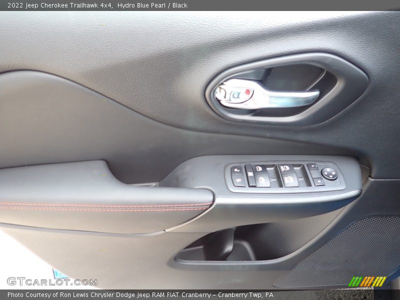 Hydro Blue Pearl / Black 2022 Jeep Cherokee Trailhawk 4x4