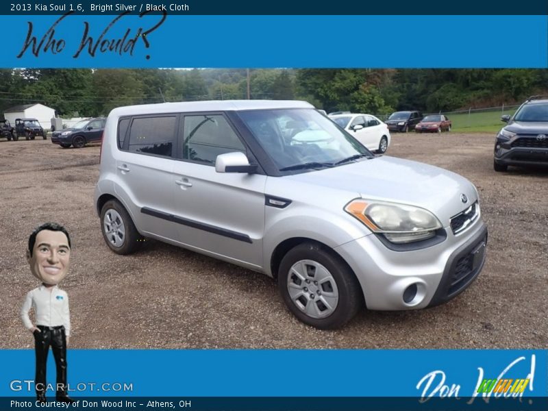 Bright Silver / Black Cloth 2013 Kia Soul 1.6