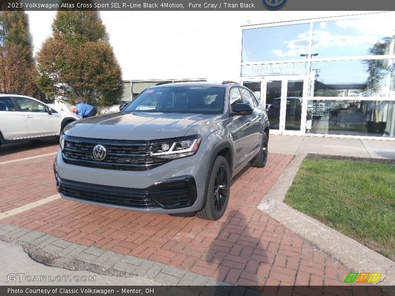  2023 Atlas Cross Sport SEL R-Line Black 4Motion Pure Gray