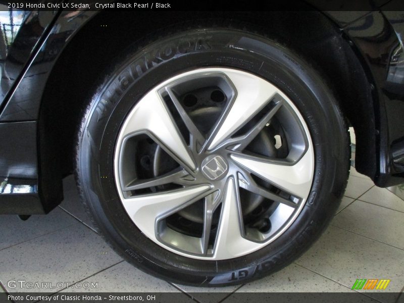  2019 Civic LX Sedan Wheel