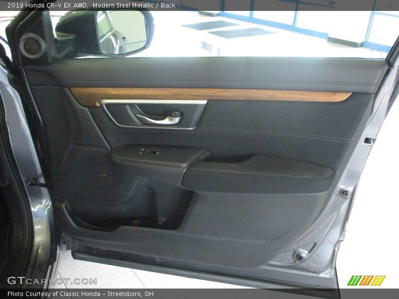 Modern Steel Metallic / Black 2019 Honda CR-V EX AWD