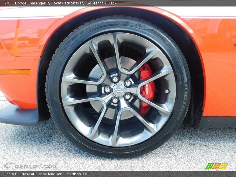 2021 Challenger R/T Scat Pack Shaker Wheel