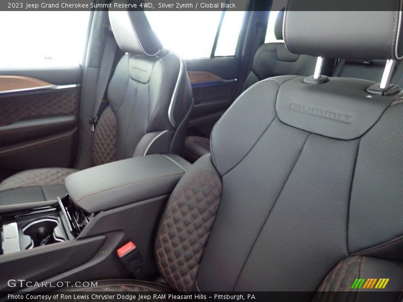 Front Seat of 2023 Grand Cherokee Summit Reserve 4WD