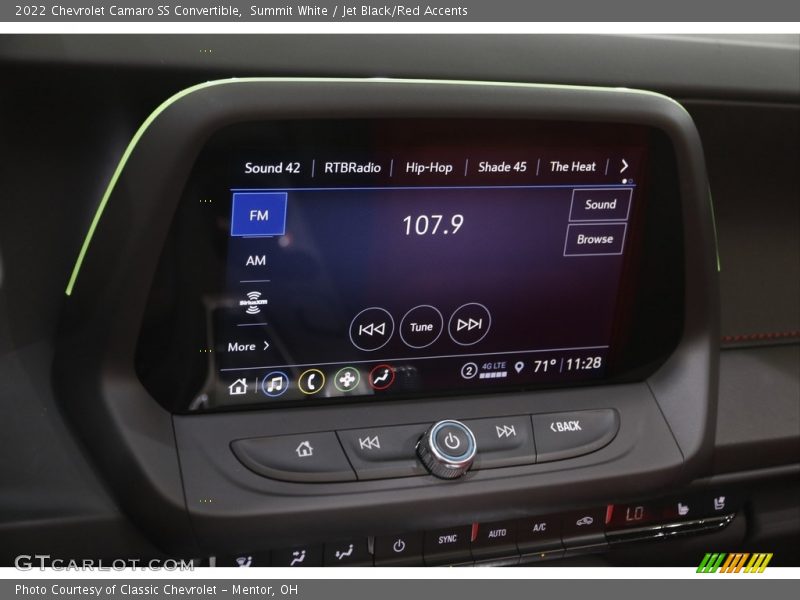 Controls of 2022 Camaro SS Convertible