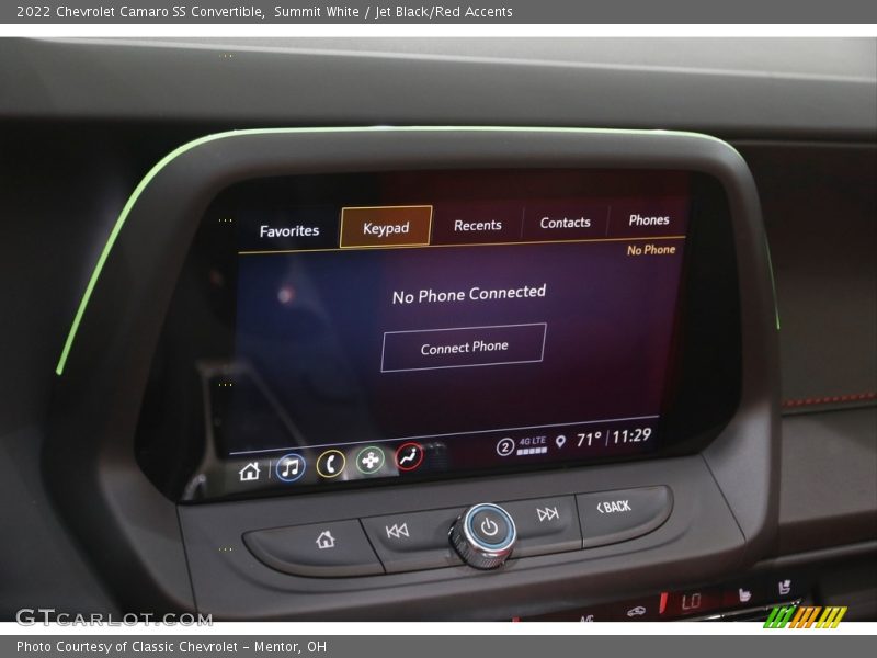 Controls of 2022 Camaro SS Convertible
