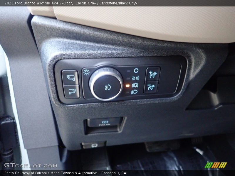 Controls of 2021 Bronco Wildtrak 4x4 2-Door