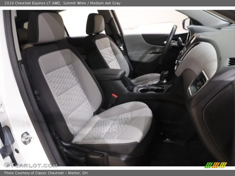 Summit White / Medium Ash Gray 2019 Chevrolet Equinox LT AWD