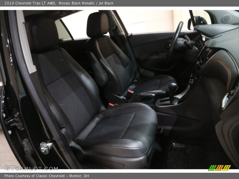 Mosaic Black Metallic / Jet Black 2019 Chevrolet Trax LT AWD