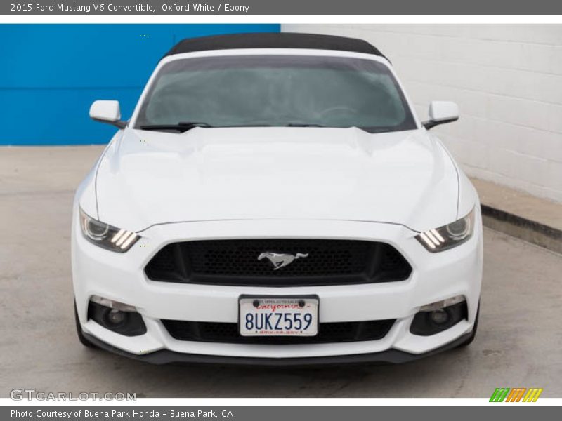 Oxford White / Ebony 2015 Ford Mustang V6 Convertible