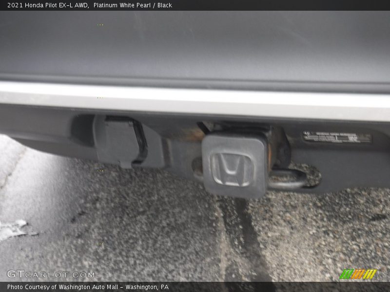 Platinum White Pearl / Black 2021 Honda Pilot EX-L AWD