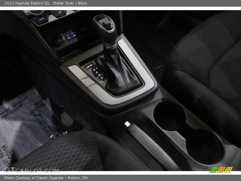 Stellar Silver / Black 2020 Hyundai Elantra SEL