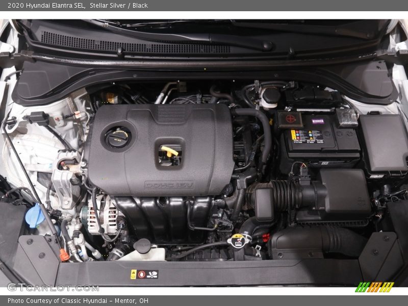 Stellar Silver / Black 2020 Hyundai Elantra SEL