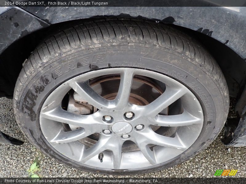 Pitch Black / Black/Light Tungsten 2014 Dodge Dart SXT