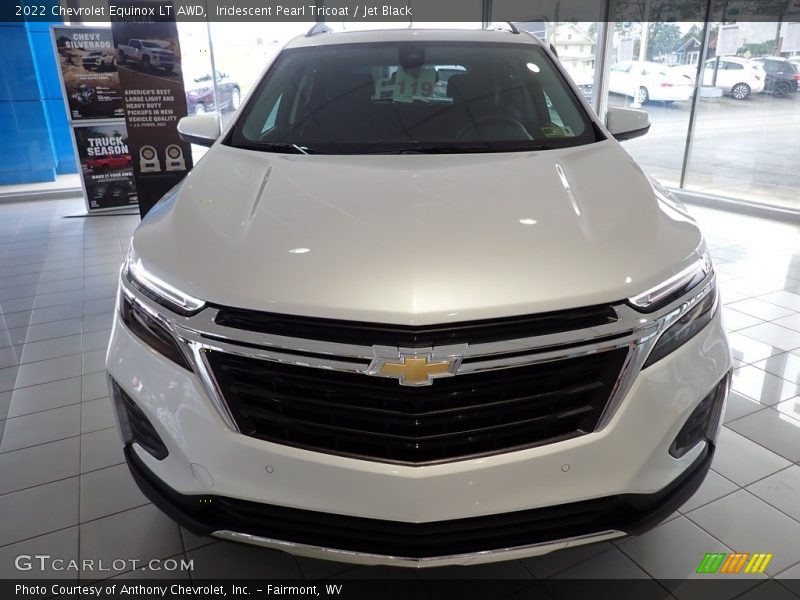 Iridescent Pearl Tricoat / Jet Black 2022 Chevrolet Equinox LT AWD