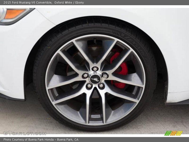 Oxford White / Ebony 2015 Ford Mustang V6 Convertible