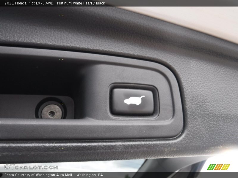 Platinum White Pearl / Black 2021 Honda Pilot EX-L AWD