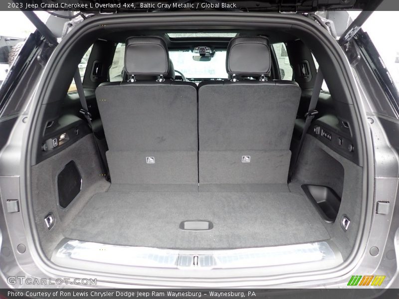 Baltic Gray Metallic / Global Black 2023 Jeep Grand Cherokee L Overland 4x4