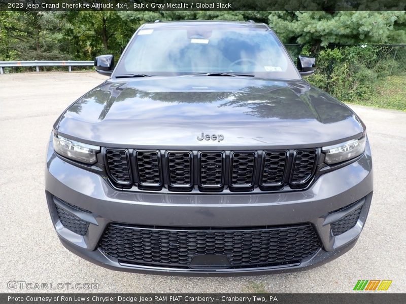 Baltic Gray Metallic / Global Black 2023 Jeep Grand Cherokee Altitude 4x4