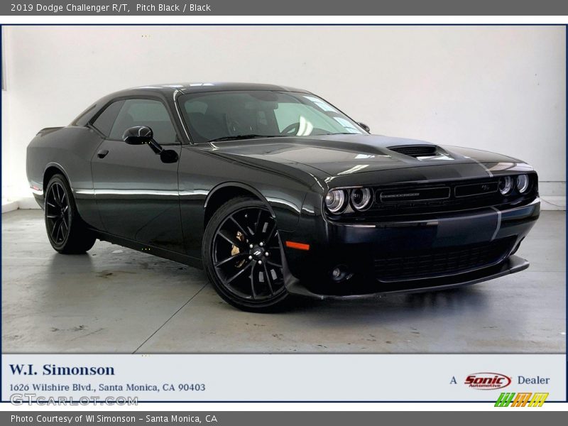 Pitch Black / Black 2019 Dodge Challenger R/T