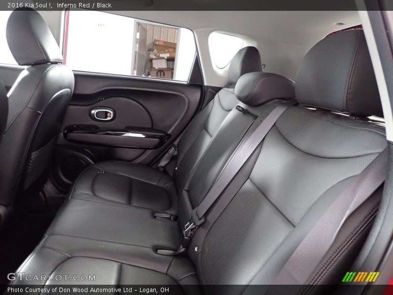 Inferno Red / Black 2016 Kia Soul !