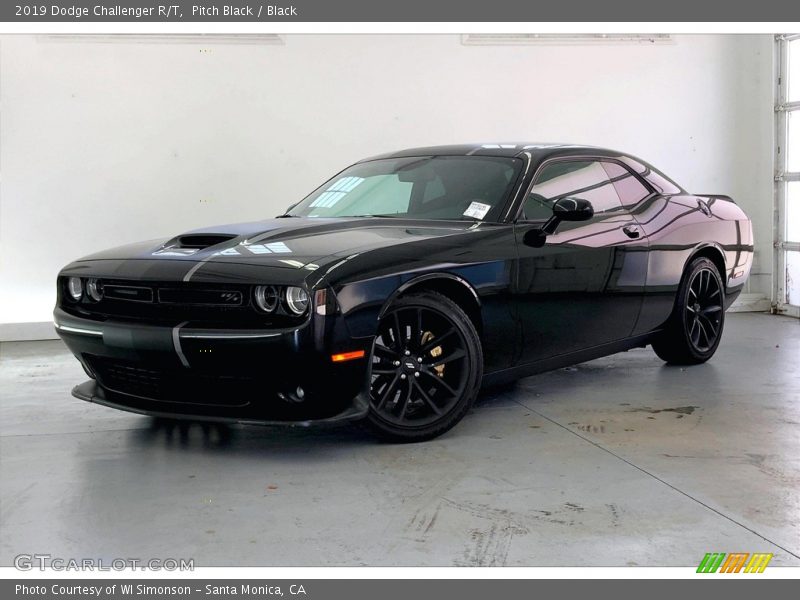 Pitch Black / Black 2019 Dodge Challenger R/T