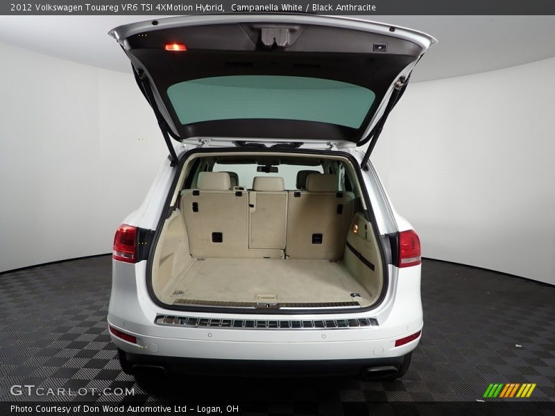 Campanella White / Black Anthracite 2012 Volkswagen Touareg VR6 TSI 4XMotion Hybrid