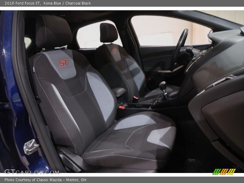 Kona Blue / Charcoal Black 2016 Ford Focus ST